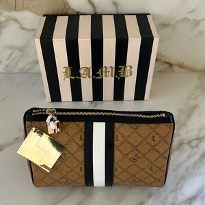 LAMB Vintage Large Cosmetics Bag!
Brand new, one of a kind!